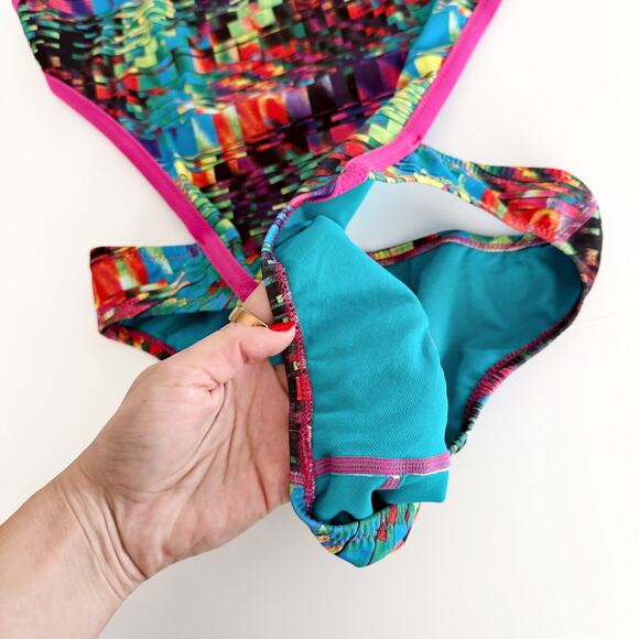 [Speedo] Endurance Lite Abstract Pixel Turnz Vee 2 One-Piece Swimsuit NWT Sz 38 - Picture 12 of 12